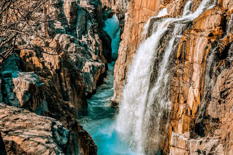 The Niagra Falls of India - Hogenakkal Falls - Tripoto